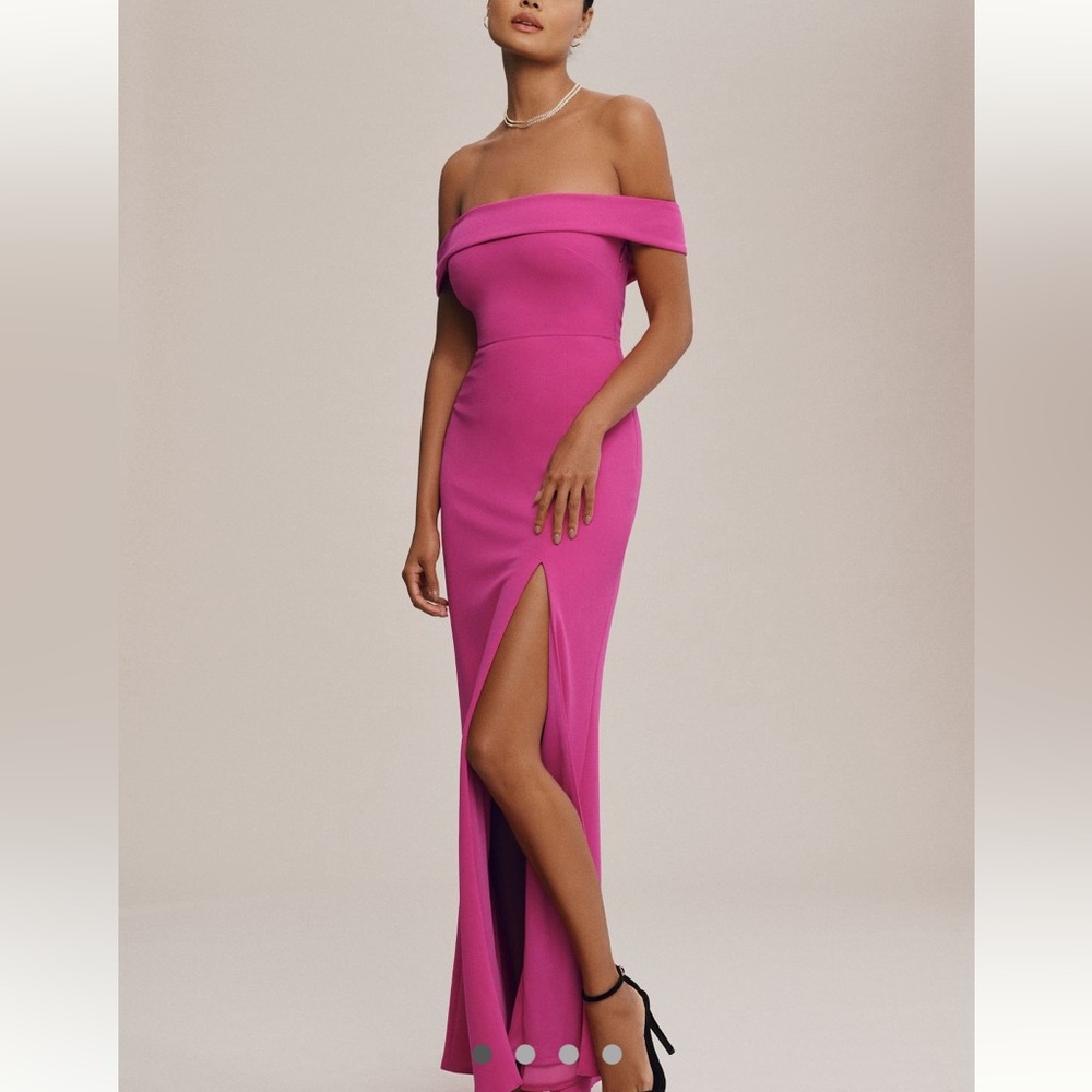 BHLDN Daniella Off-The-Shoulder
Stretch Crepe Maxi Gown